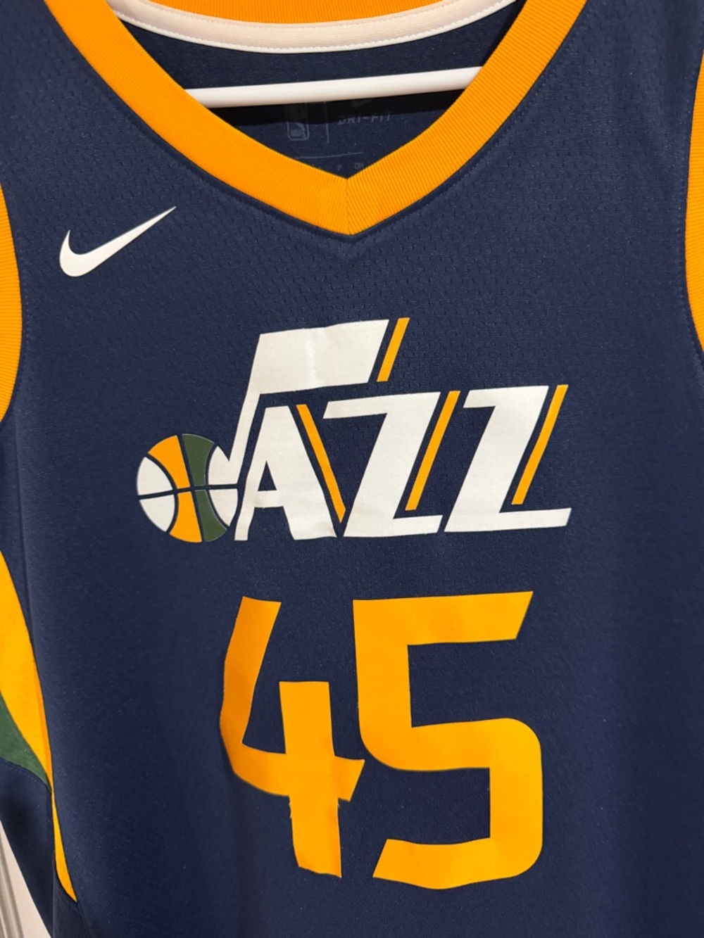 Nike Swingman Donovan Mitchell Utah Jazz #45 Jersey - Picture 4 of 5
